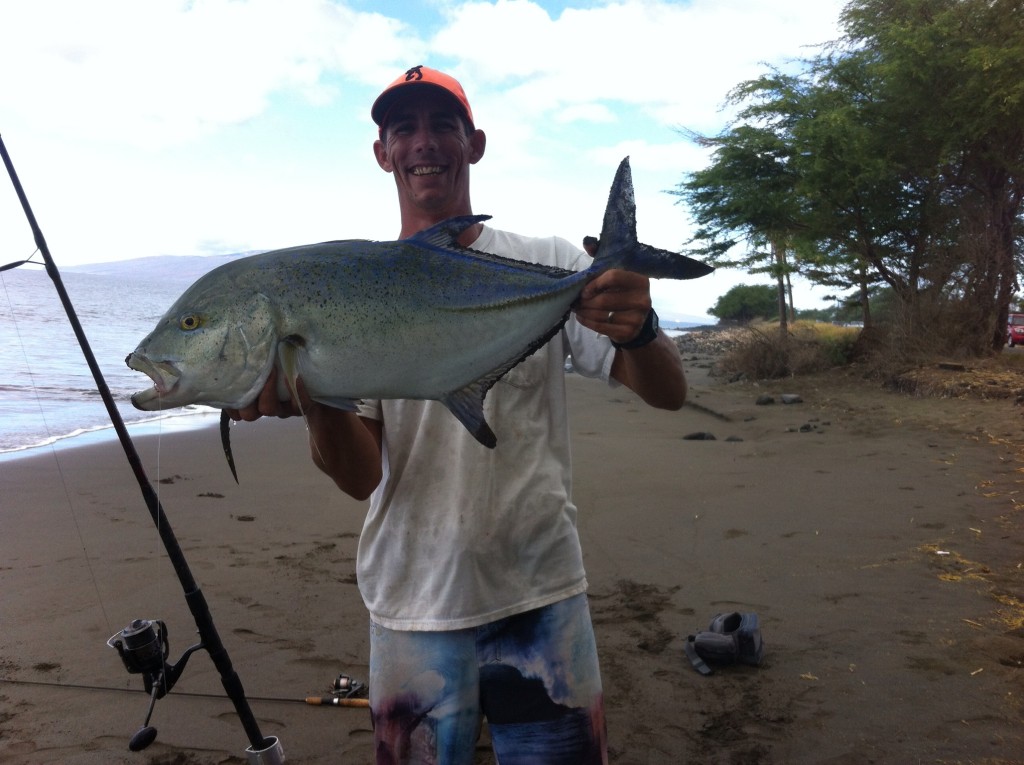 13 lb. Omilu - Maui Shore Fishing Guides